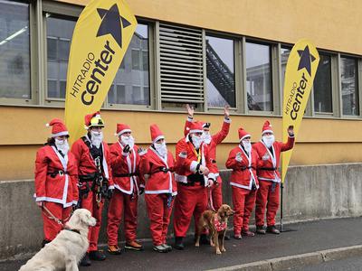 Božički razveselili mlade bolnike v Mariboru #foto