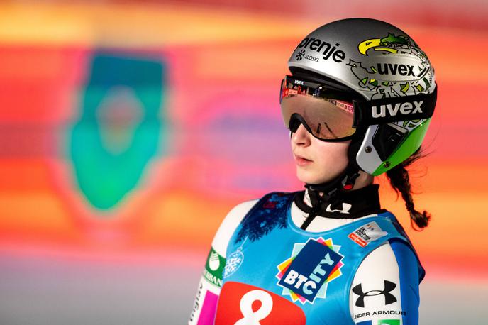 Nika Prevc | Nika Prevc je postala mladinska svetovna prvakinja. Slovensko bero odličij je obogatila Taja Bodlaj na drugem mestu. | Foto Guliverimage