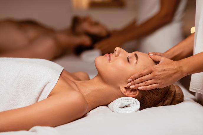 masaža | Vrednostni bon za SPA se davčno obravnava kot boniteta, zato lahko vpliva na odtegljaje pri plači. | Foto Shutterstock