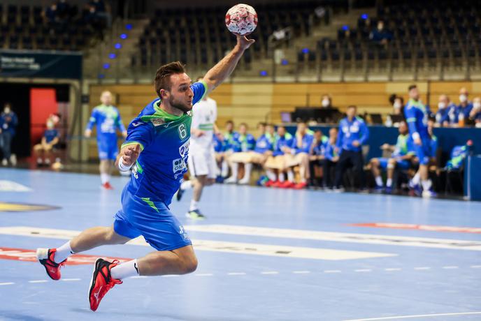 Italijani ob Zormanovem selektorskem debiju namučili Slovence