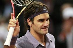Federer z lahkoto tudi prek Stepaneka