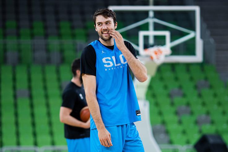 Američan s slovenskim potnim listom Mike Tobey se bo danes pomeril proti nekdanjemu soigralcu pri Valencii. | Foto: Grega Valančič/Sportida