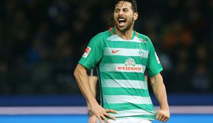 Claudio Pizarro tik pred prestopom v Köln