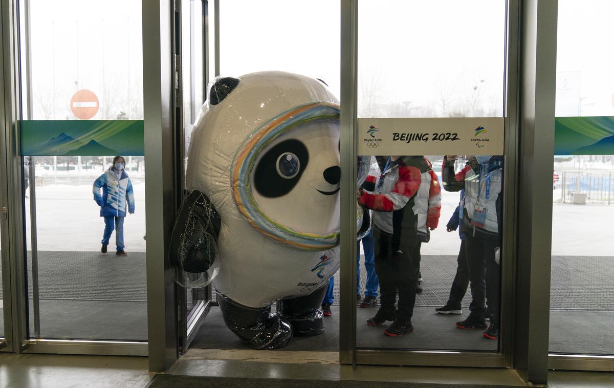 Bing Dwen Dwen maskota ZOI Peking 2022 | Foto Guliverimage