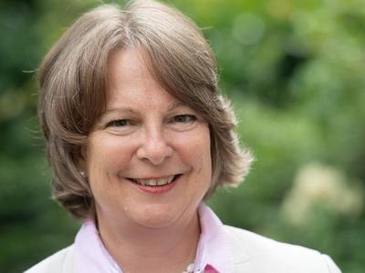 Prva protestantska škofinja v Avstriji: Cornelia Richter stopila na čelo cerkve