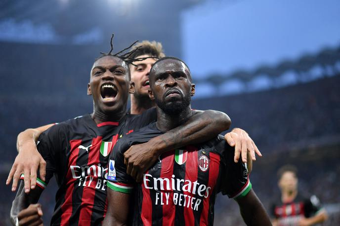 Milan - Juventus, Fikayo Tomori | Fikayo Tomori je zabil prvi gol za Milan na derbiju z Juventusom. Rdeče-črni so zmagali z 2:0. | Foto Reuters