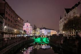 Sprehodite se po pravljični Ljubljani in ujemite nepozabne trenutke