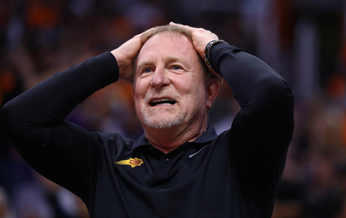 Robert Sarver | Lastnik franšize Phoenix Suns Robert Sarver se je znašel v težavah. | Foto Reuters