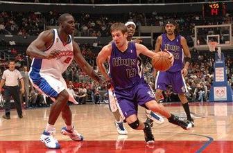 Udrih s 30 točkami strelec tekme v L.A.