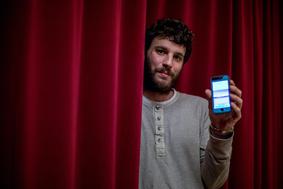 Mladi slovenski inovator s svetovno novostjo za pametne telefone