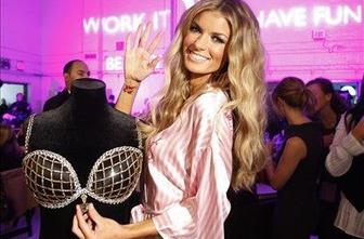 Marisa Miller ostaja Victorijin angelček