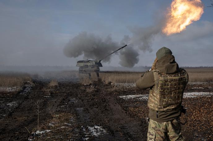 Ukrajina | Ruske sile so z raketami in brezpilotnimi letalniki napadle cilje v šestih ukrajinskih regijah. | Foto Reuters