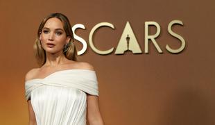 Vse oči so bile uprte v obleko Jennifer Lawrence