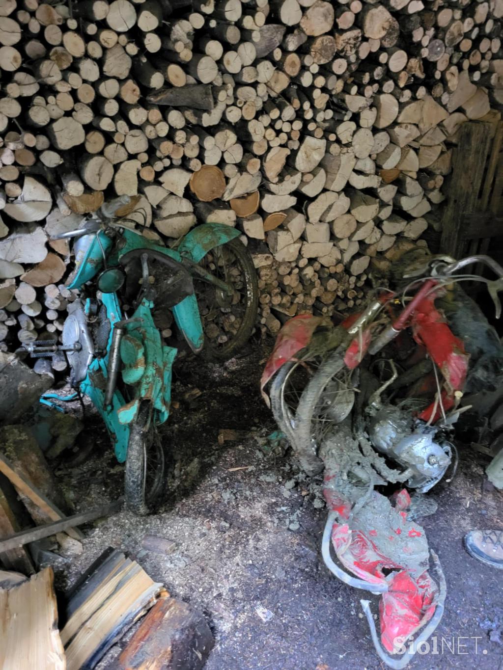 po plazu Kosmač Nakrst