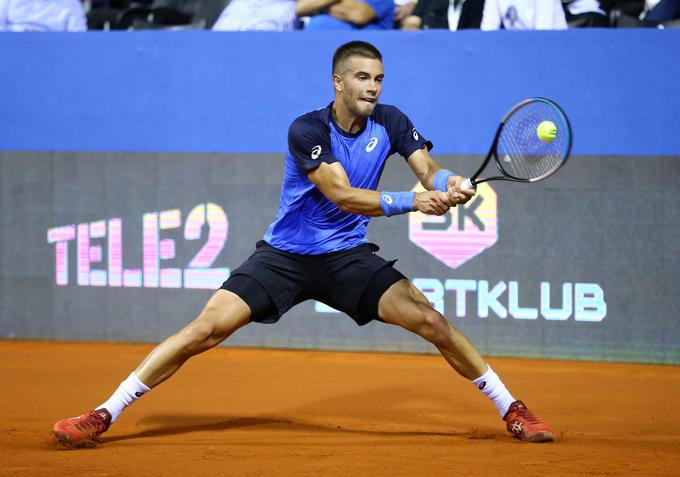 Za uvrstitev v finale je moral premagati hrvaškega reprezentanta Borna Čorića. | Foto: Reuters