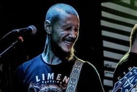 Glasbena skupina žaluje, nekdanjega člana našli mrtvega na Ptuju