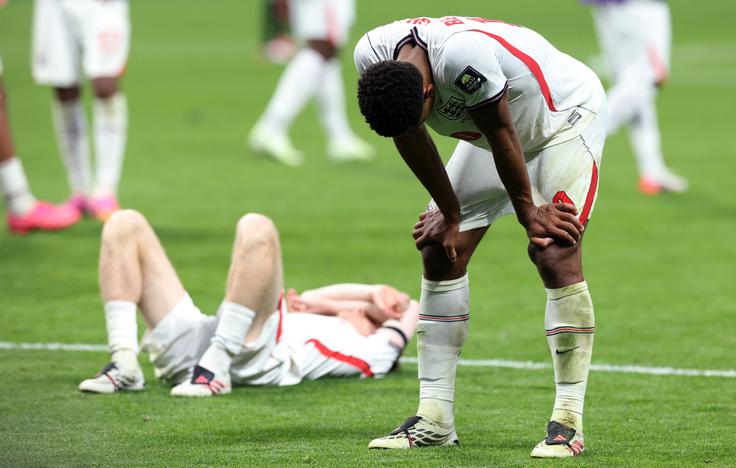 Angleži se bodo v soboto na SP 2026 proti Franciji potegovali za tretje mesto. Podobno kot leta 2018 proti Hrvaški so v polfinalu povedli z 1:0, a nato ostali brez vsega.  | Foto: Reuters