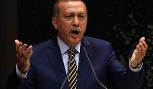 Erdogan za korupcijski škandal znova obtožil sodnike