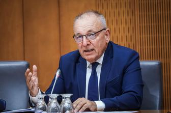 Šircelj: Dinamika zniževanja primanjkljaja odvisna tudi od interventnega zakona