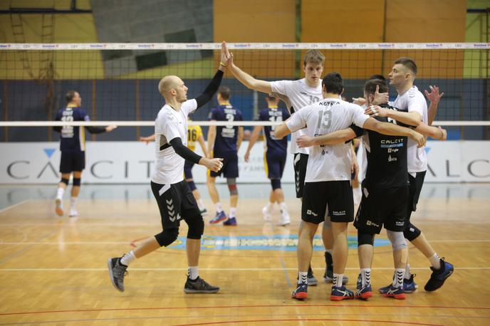 Calcit Volley Vegyesz Kazincbarcika Srednjeevropska liga | Kljub porazu so si zagotovili nastop na zaključnem turnirju. | Foto Calcit Volley