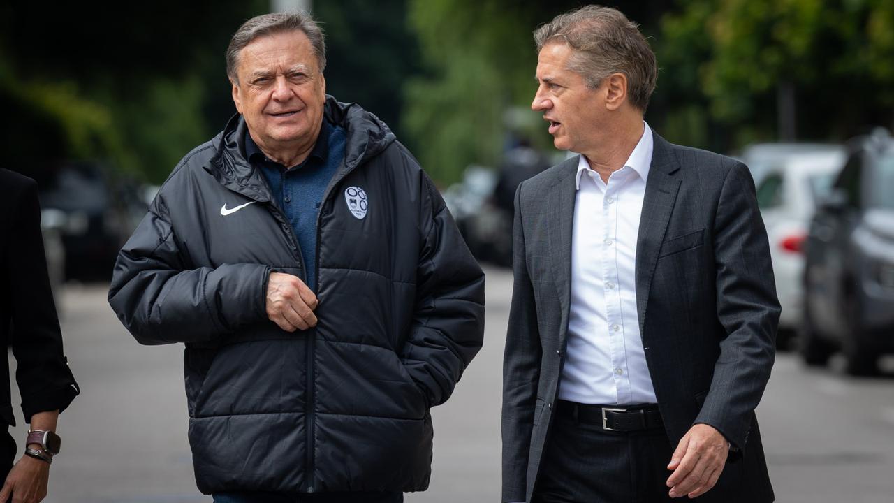 Je Janković jezen na Goloba in mu zato ne bo več "posodil" svoje svetovalke?
