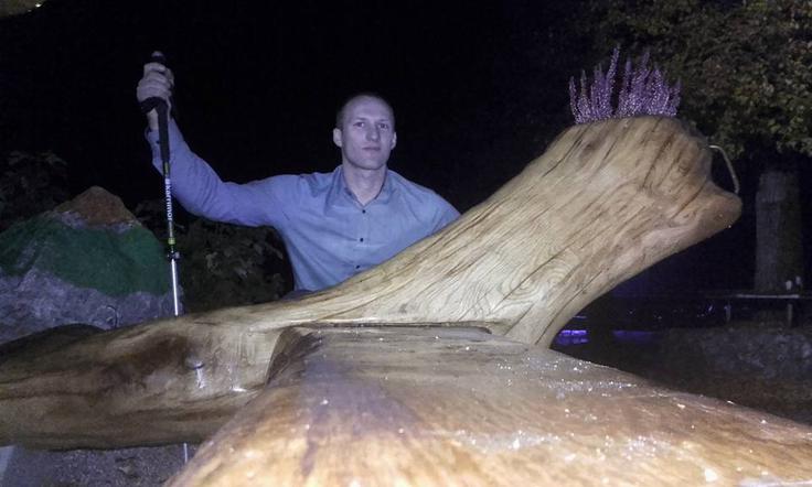 Kurnik verjame, da je upravičil zaupanje družine Ledinek, ki upravlja gostinski objekt na Šmarni gori, in da je s postavitvijo klopce postavil nekaj, kar jim je v ponos. | Foto: Osebni arhiv