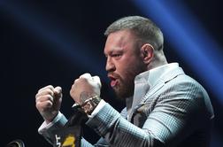 Zvezdnik MMA McGregor izgubil pritožbo v civilni tožbi zaradi posilstva #video