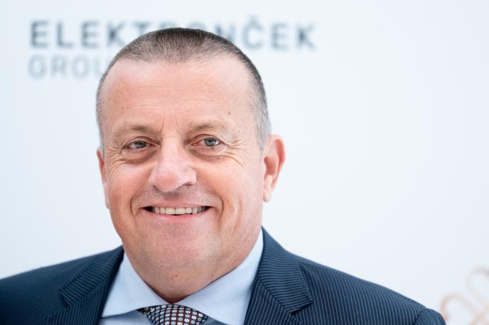 Joc Pečečnik | "Niti slučajno mi ni žal. Ne glede na to, kaj se je govorilo in pisalo. Živimo v svobodni državi, kjer je pravica do mnenja temelj demokracije," je bil odločen Joc Pečečnik. | Foto STA