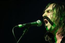 Pustni torek zaznamovali reški rockerski provokatorji LET3