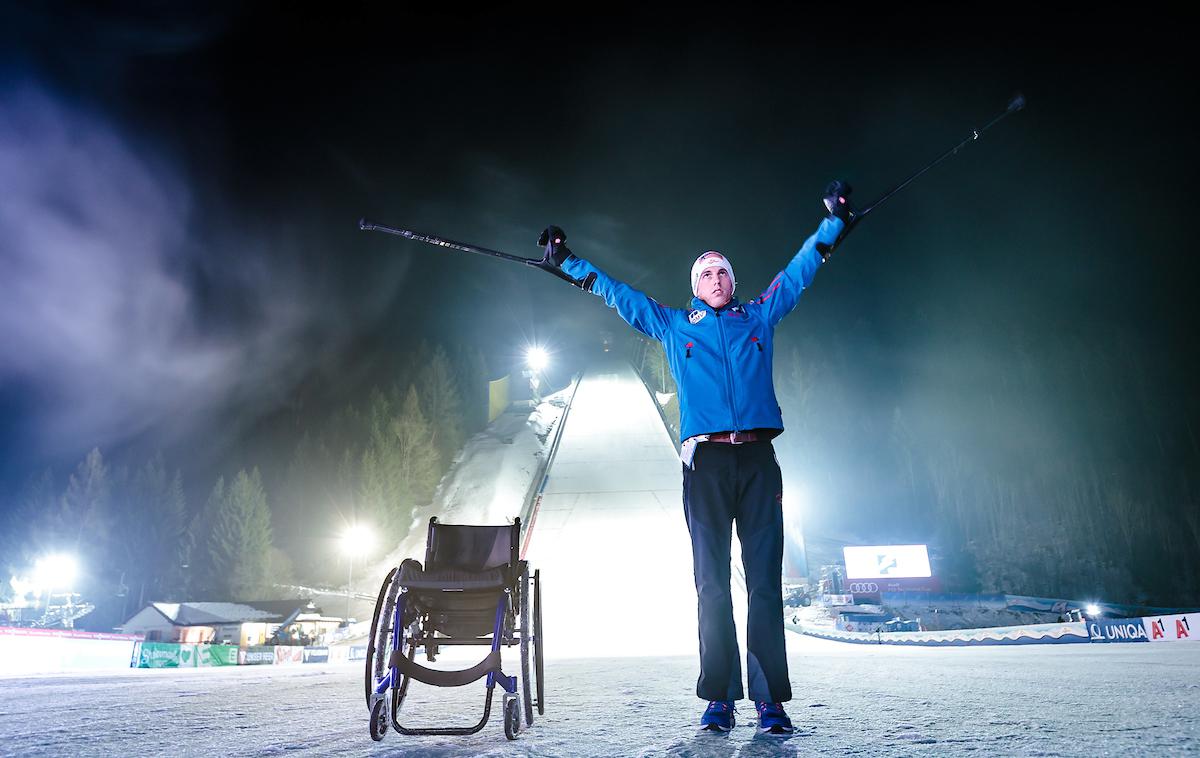 Lukas Muller | Lukas Müller je prvič po grdem padcu januarja 2016, po katerem je bil prikovan na invalidski voziček, naredil prve samostojne korake. | Foto Sportida