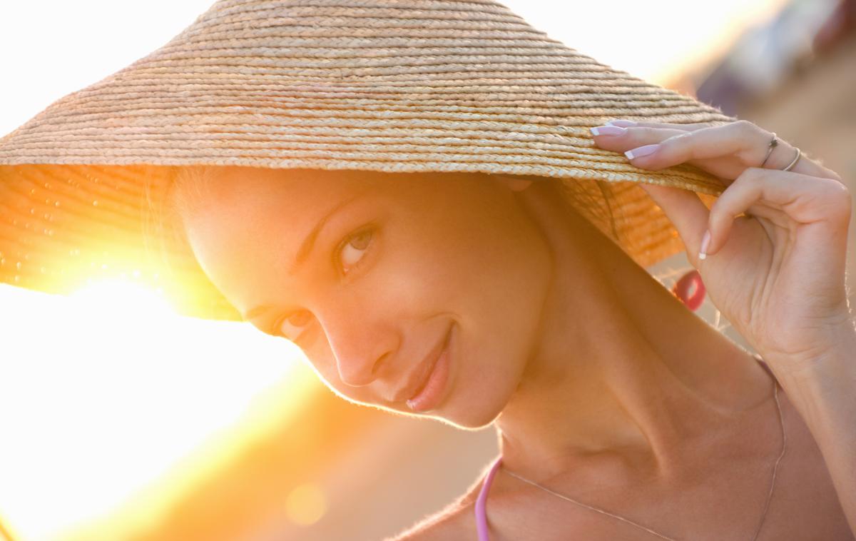 sonce plaža ženska poletje | Foto Thinkstock