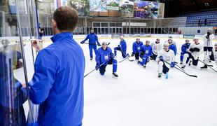 "Ni mogoče, da bi slovenski hokej in reprezentanca temeljila le na eni pravi članski ekipi"
