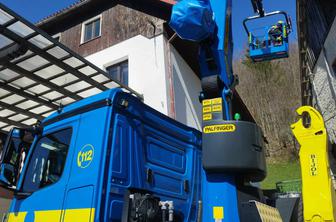 Akcija pomoči pri prekrivanju streh v Žirovnici zaključena