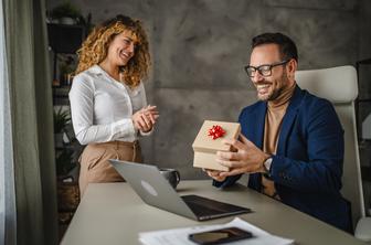 Ideje za najbolj priljubljena poslovna darila za zaposlene