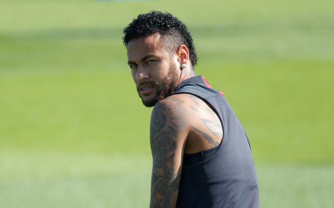 Neymar normalno trenira s soigralci pri PSG, a za tekme za zdaj ne kandidira. | Foto: Reuters