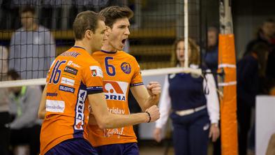 ACH Volley nadaljuje svoj pohod, pomembna zmaga Calcita
