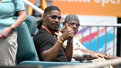 Jamie Foxx zaradi poslabšanja zdravja pristal v bolnišnici