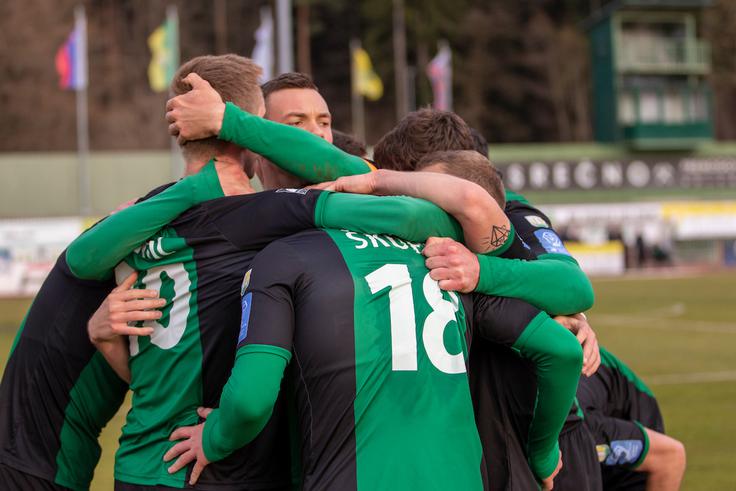 Knapi si lahko danes s točko proti Olimpiji tudi matematično zagotovijo obstanek med elito. | Foto: Jurij Vodušek/Sportida