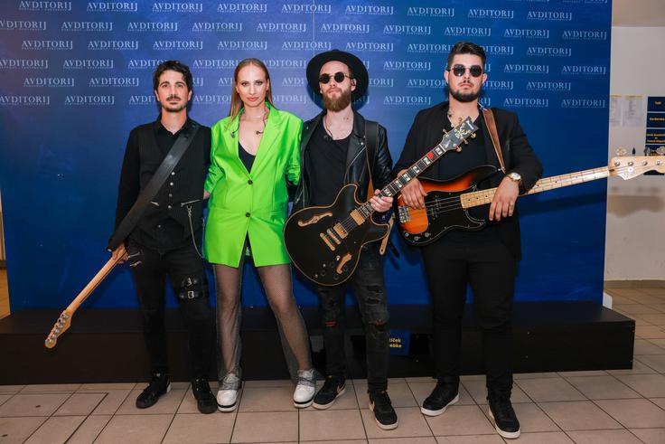 Skupina Bomb Shell deluje od leta 2015. | Foto: Mediaspeed