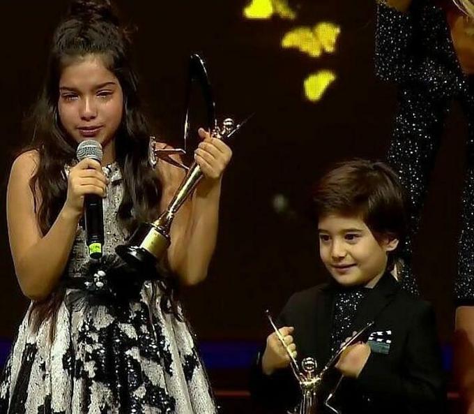 Kübra in Ali med prejemom nagrade zlati metulj | Foto: 