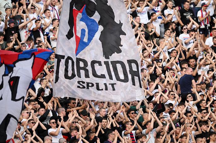Torcida | Že pred derbijem so se v pretep zapletli člani navjaških skupin Torcida in Bad Blue Boys. | Foto Guliverimage