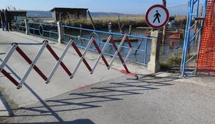 Most do Sečoveljskih solin ponovno zaprt