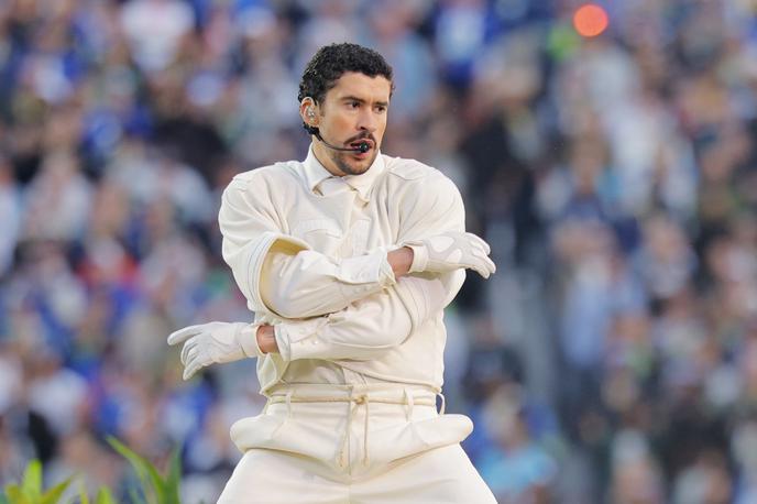 Bad Bunny Super Bowl | Benito Antonio Martínez Ocasio, bolj znan kot Bad Bunny, je bil zvezda letošnjega spektakla med polčasom Super Bowla. | Foto Reuters
