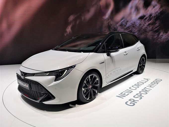 Toyota je v Sloveniji že začela prodajati novo corollo, potrdili pa so tudi njeno športno različico GR sport. | Foto: Gregor Pavšič
