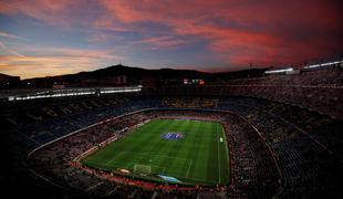 Camp Nou prvič v zgodovini z dodatkom k imenu?