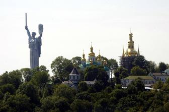 Kaj se dogaja? Naval turistov v Ukrajino prek Airbnb.