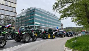 Slovenski kmetje napovedali protest