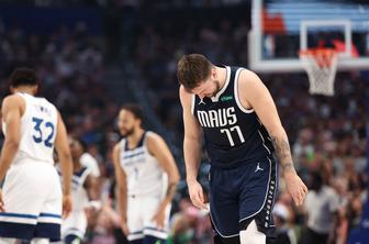 V Dallasu zavladala tišina, Luka Dončić in soigralci sklonjenih glav