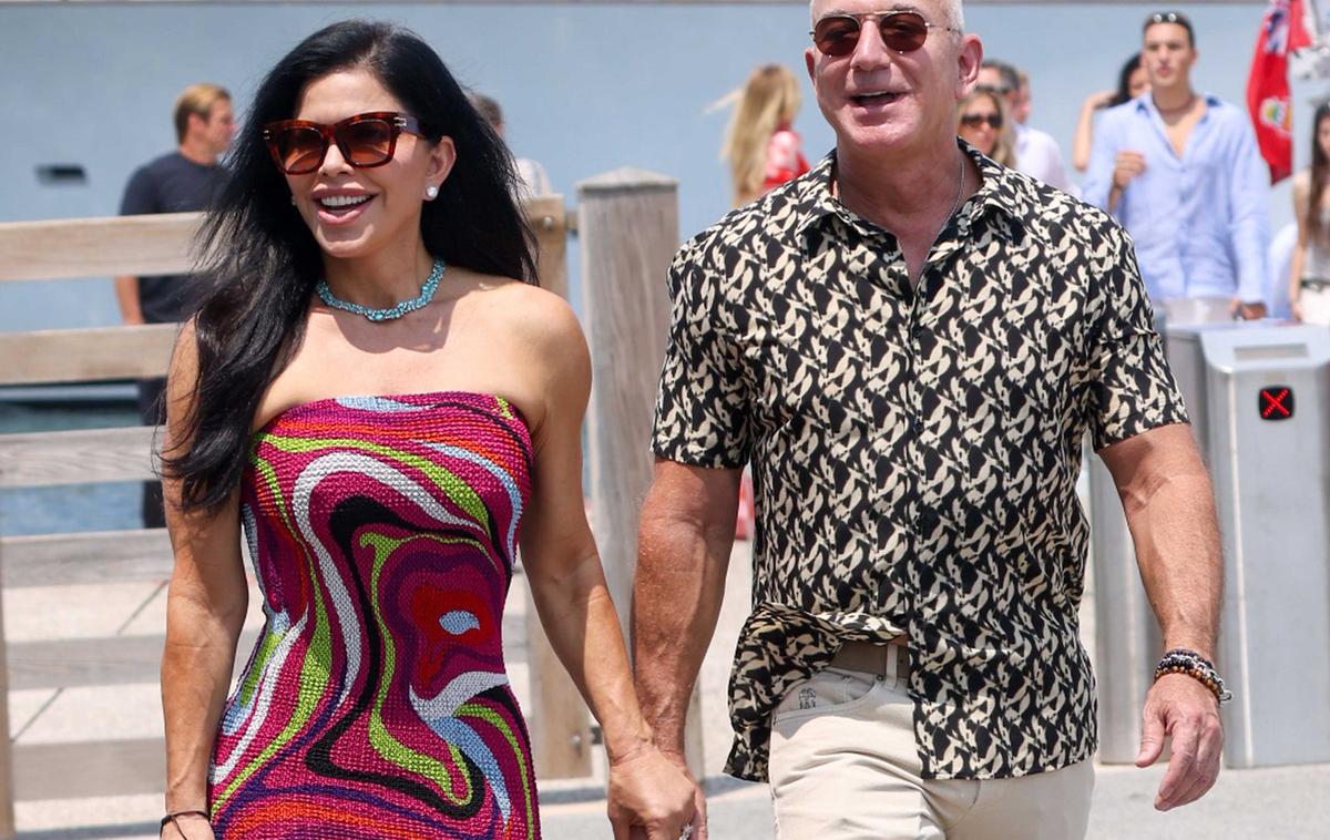 Jeff Bezos, Lauren Sanchez | Milijarder in njegova zaročenka uživata na dopustovanju po Sredozemlju. | Foto Profimedia