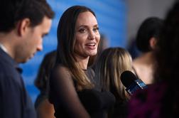 Bo Angelina Jolie vlogerka? Zagnala je lastni kanal na YouTubu. #video